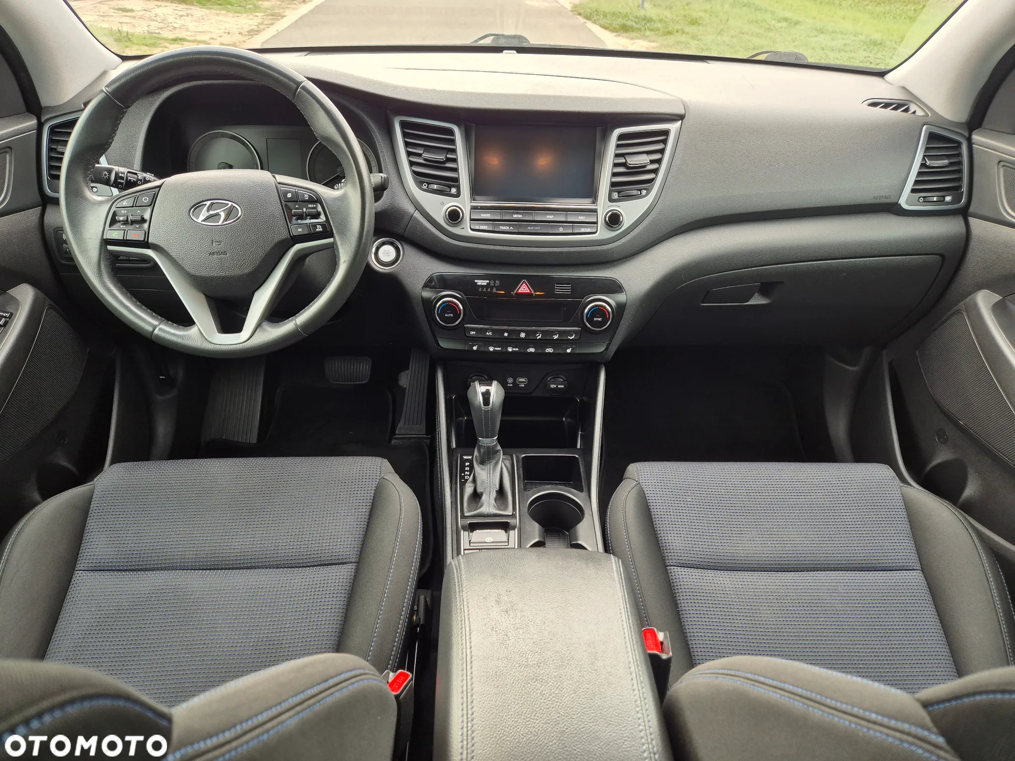 Hyundai Tucson 1.7 CRDI BlueDrive Style 2WD DCT - 16