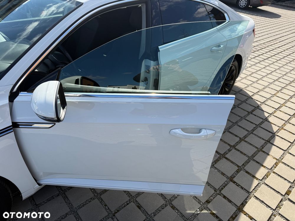 Volkswagen Arteon 2.0 TSI Essence DSG - 11