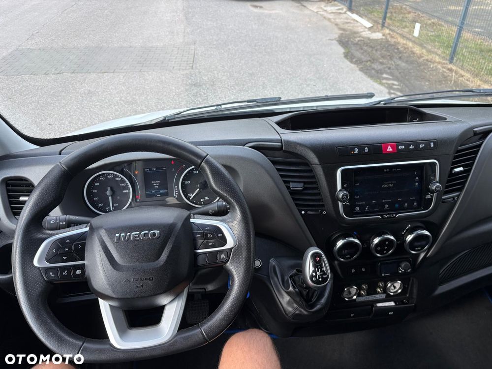 Iveco Daily 35S180, 3.0 180KM, L4H2, HiMatic, LED, Bardzo zadbany - 20