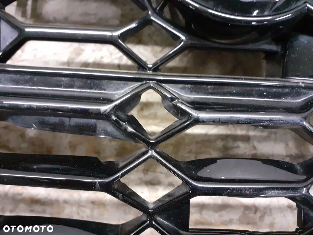 GRILL ATRAPA AUDI RS5 RS7 4K8 - 7