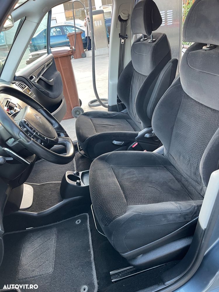 Citroën C4 Picasso 2.0 HDi Aut. Exclusive - 3