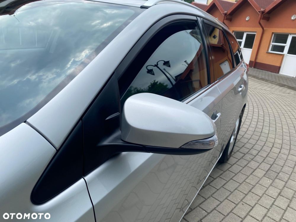 Toyota Auris - 39