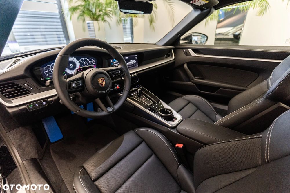 Porsche 911 Carrera S - 9