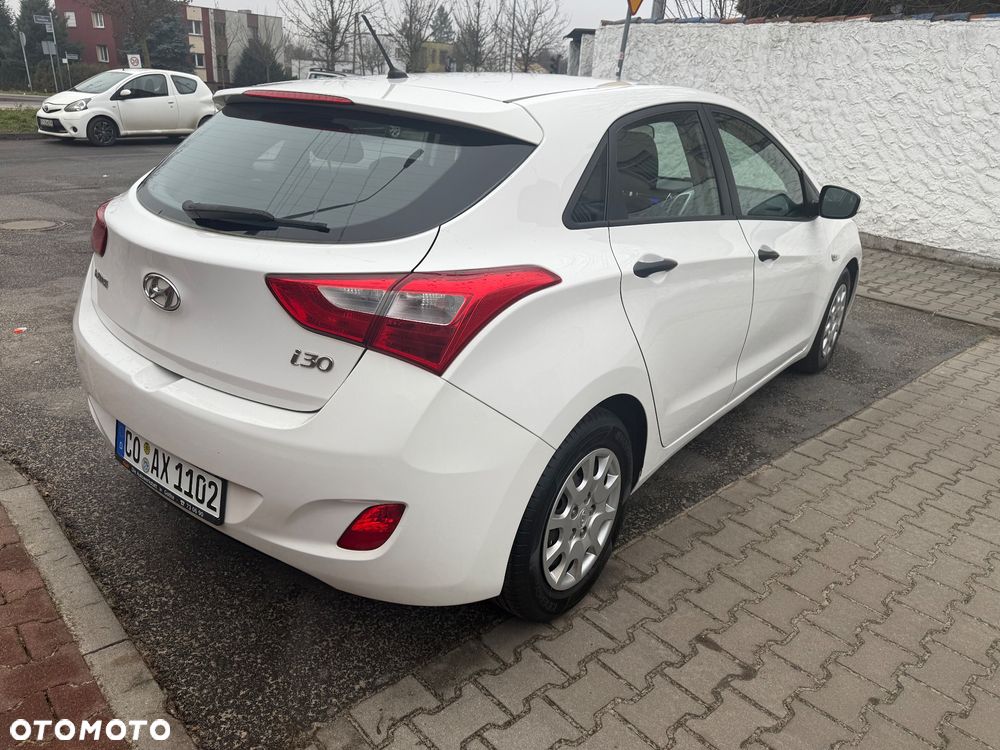 Hyundai i30 1.4 Classic - 4
