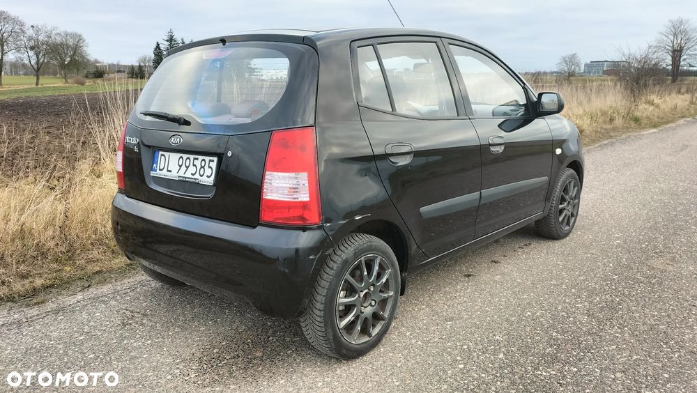 Kia Picanto 1.1 - 17