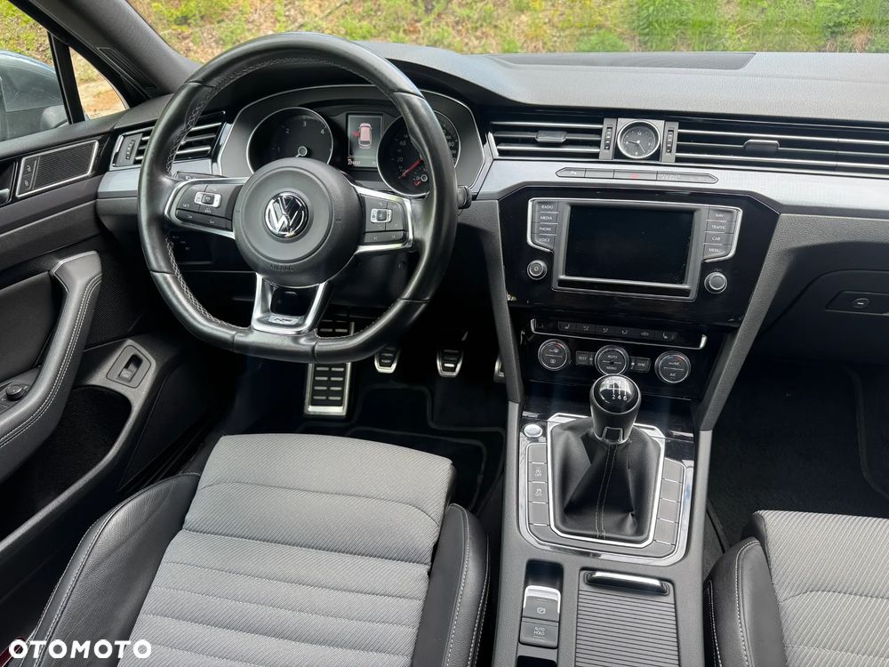 Volkswagen Passat Variant 2.0 TDI SCR (BlueMotion Technology) Highline - 6