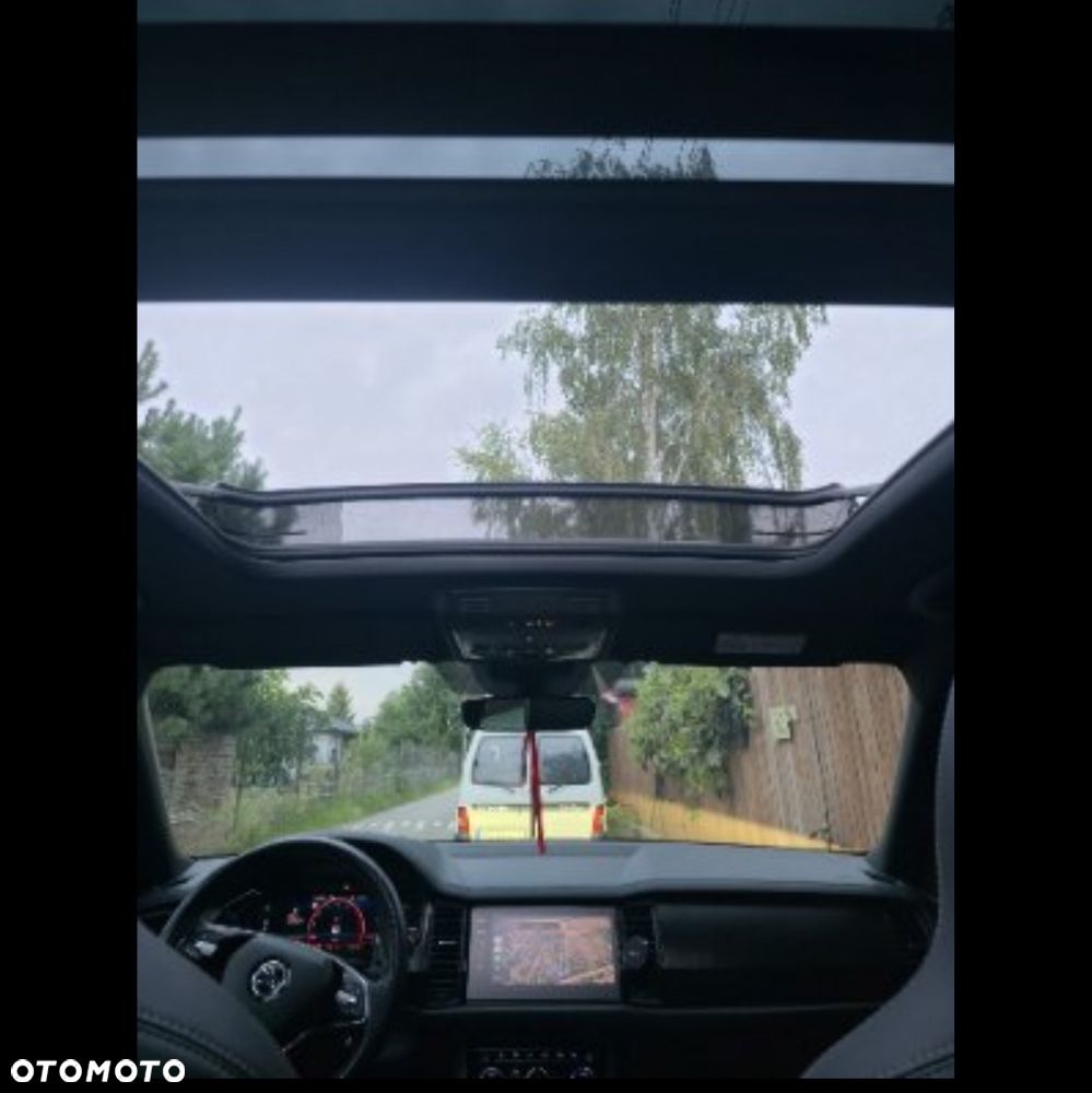 Skoda Kodiaq 2.0 TDI 4x4 DSG Sportline - 6