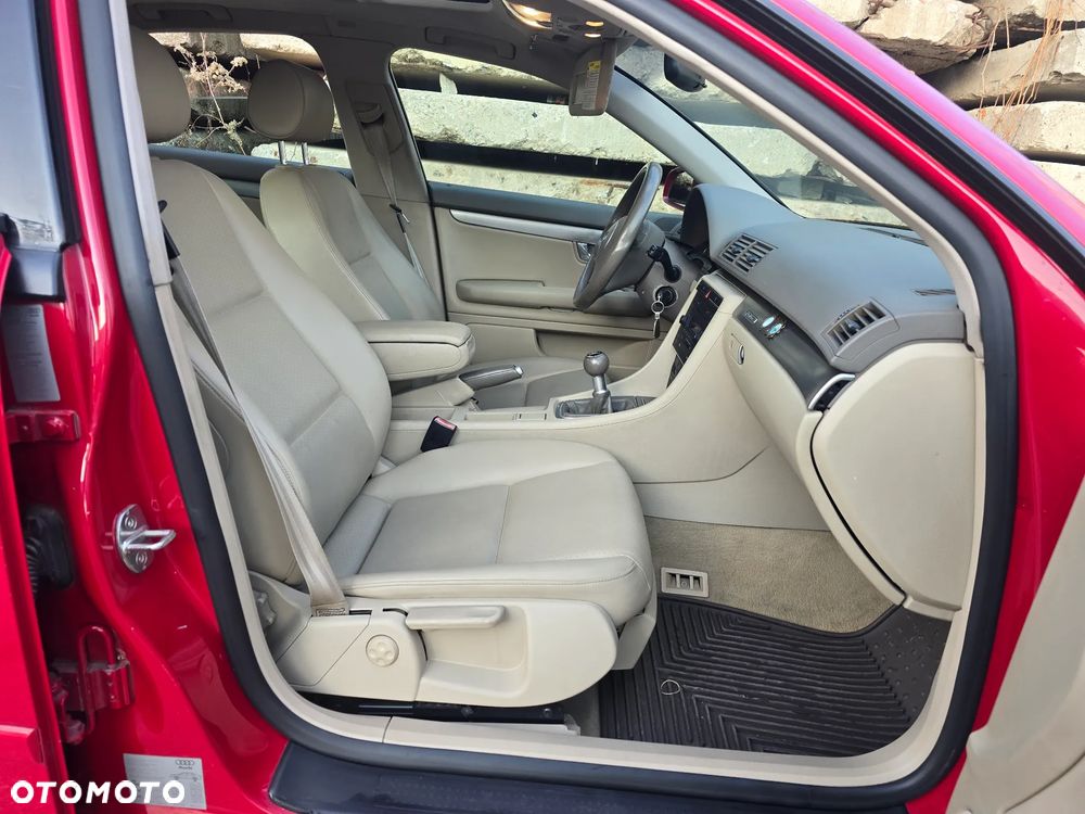 Audi A4 Avant 1.8T Quattro - 11