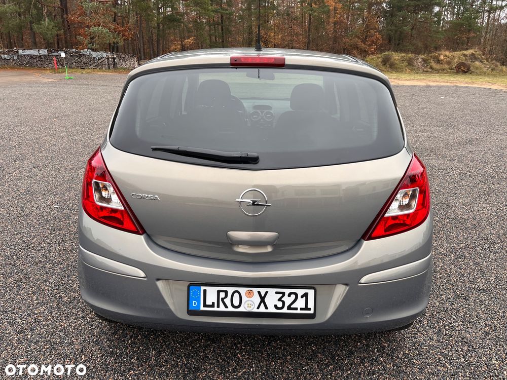 Opel Corsa 1.4 16V Edition 111 Jahre - 10