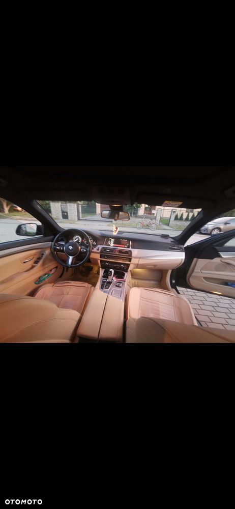 BMW Seria 5 2016 photo 4