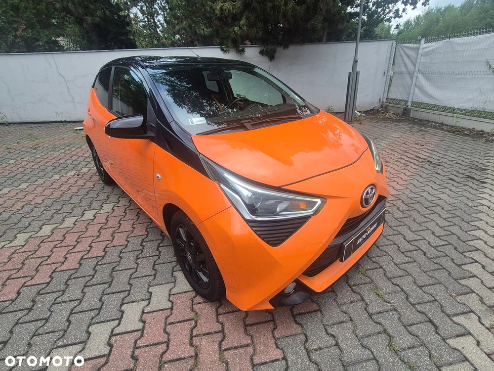 Toyota Aygo 1.0 VVT-i Black Edition - 2