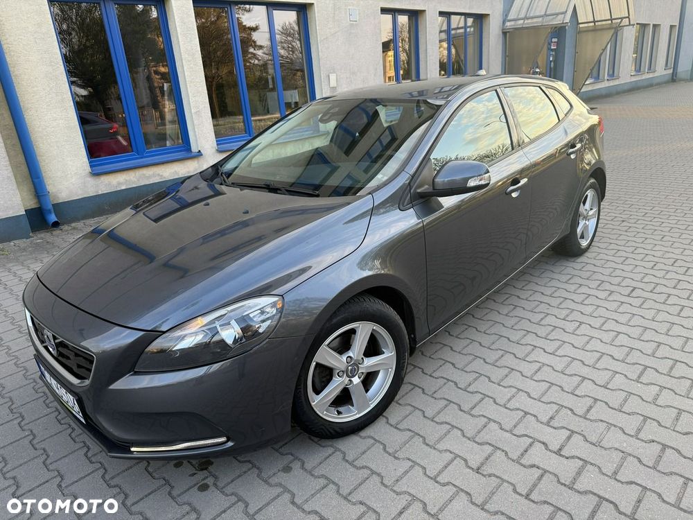 Volvo V40 - 1