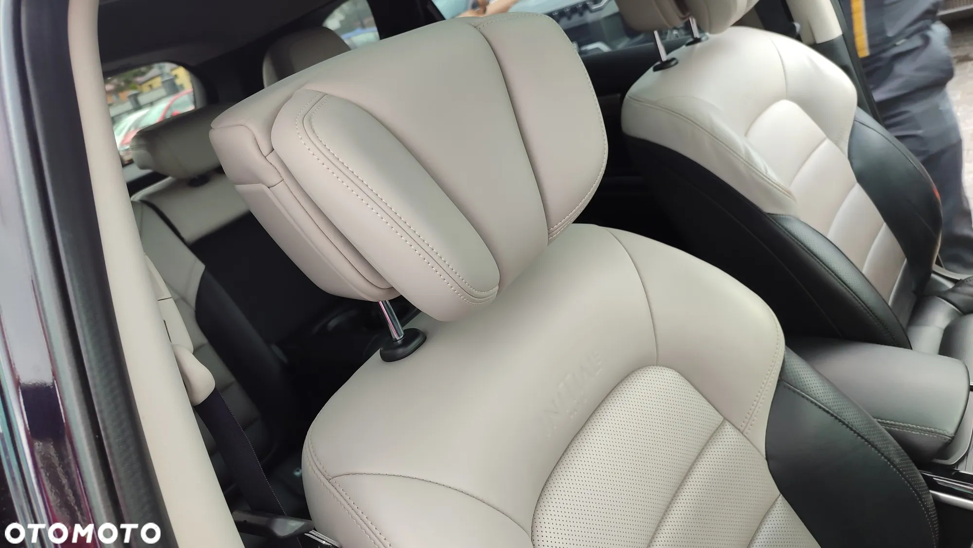 Renault Koleos 2.0 dCi Initiale Paris 4x4 X-Tronic - 20