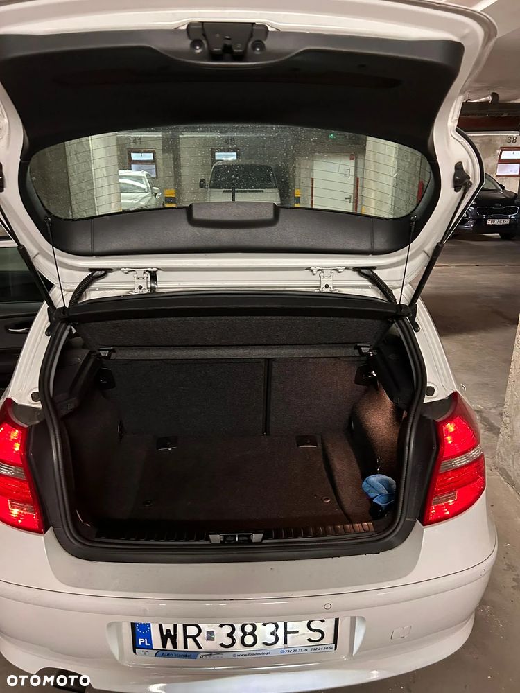 BMW Seria 1 116i - 14