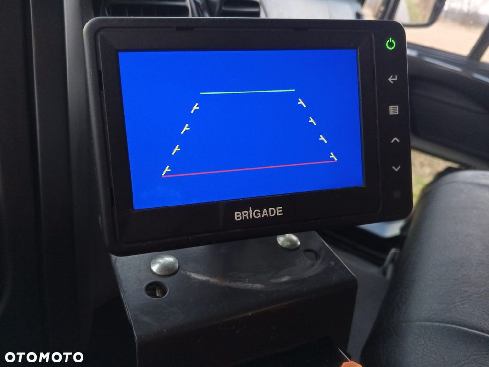 Renault Śmieciarka Renault D19/ Mały przebieg i udokumentowany - 26