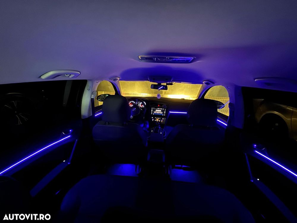 Volkswagen Golf 1.6 TDI Highline - 8