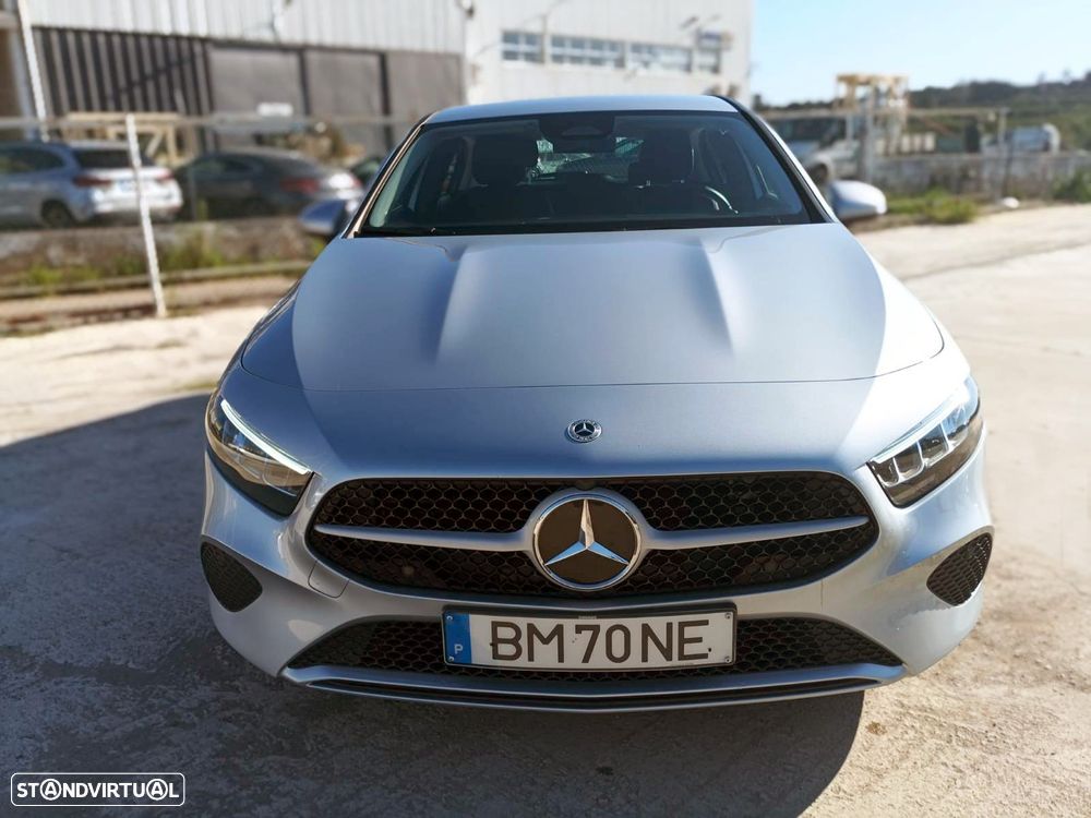 Mercedes-Benz A 200 Standard - 8