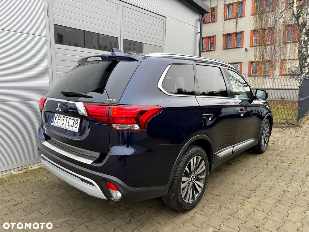 Mitsubishi Outlander 2.0 Intense + SDA 4WD CVT - 6
