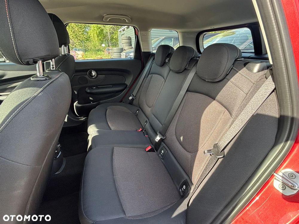 MINI Clubman Cooper - 13