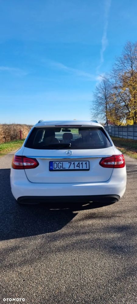 Mercedes-Benz Klasa C 180 d - 7