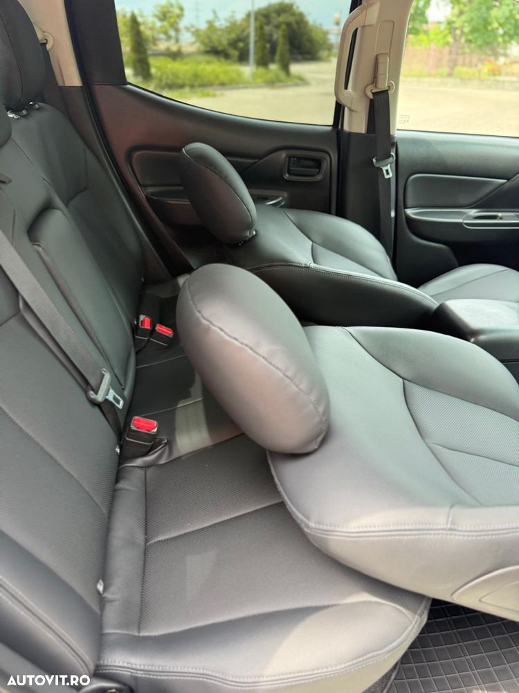Mitsubishi L200 Double Cab 2.2 DI-D M/T Instyle - 26
