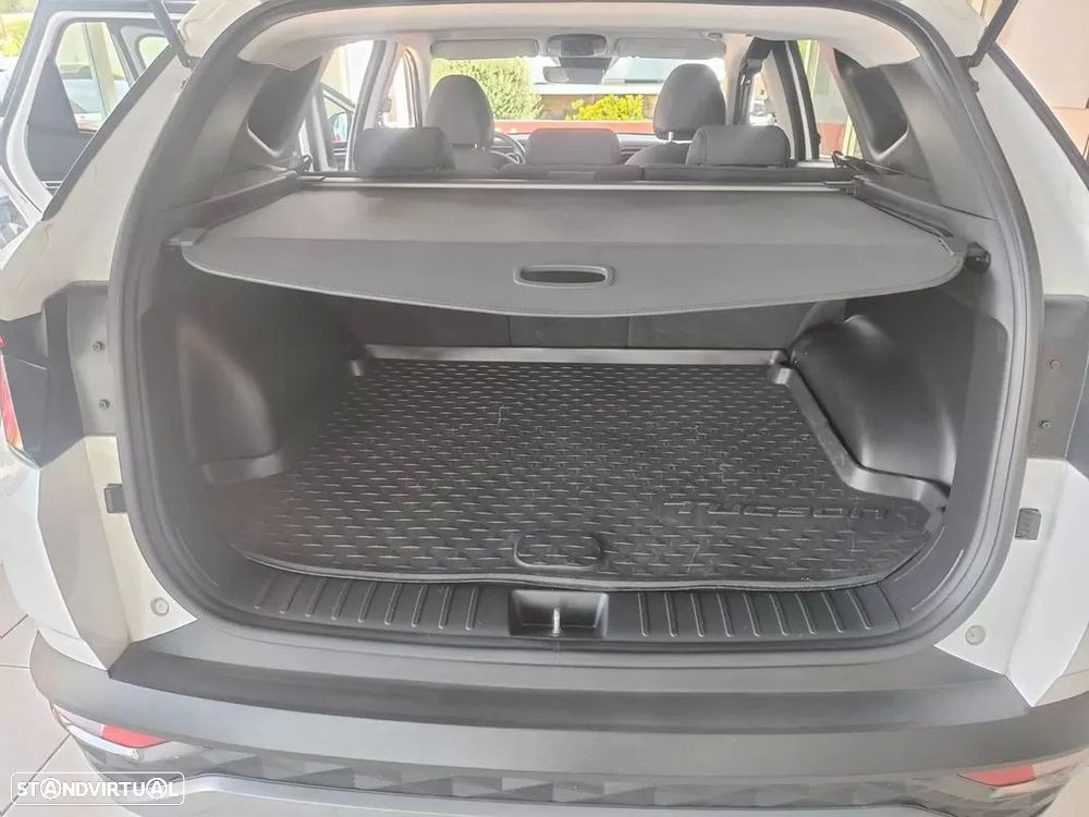 Hyundai Tucson 1.6 CRDi Premium - 12