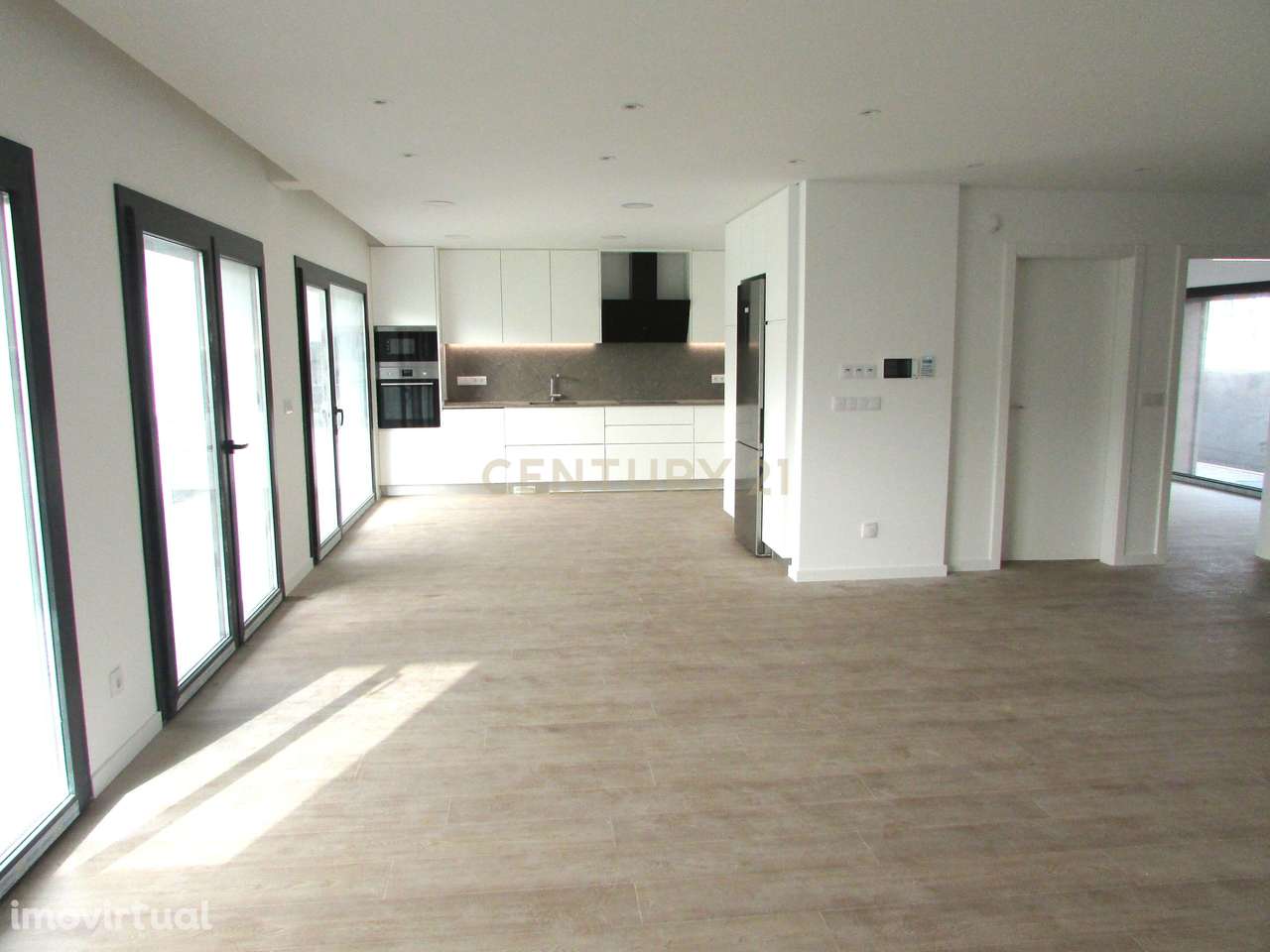 Moradia T3+1 em Portela da Azóia, Santa Iria de Azóia - Grande imagem: 5/31