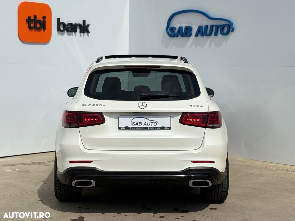 Mercedes-Benz GLC 220 d 4MATIC 9G-TRONIC AMG Line - 28