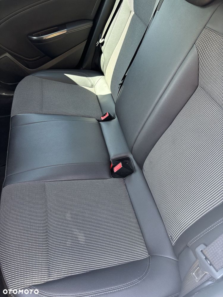 Opel Astra 1.7 CDTI DPF Cosmo - 6