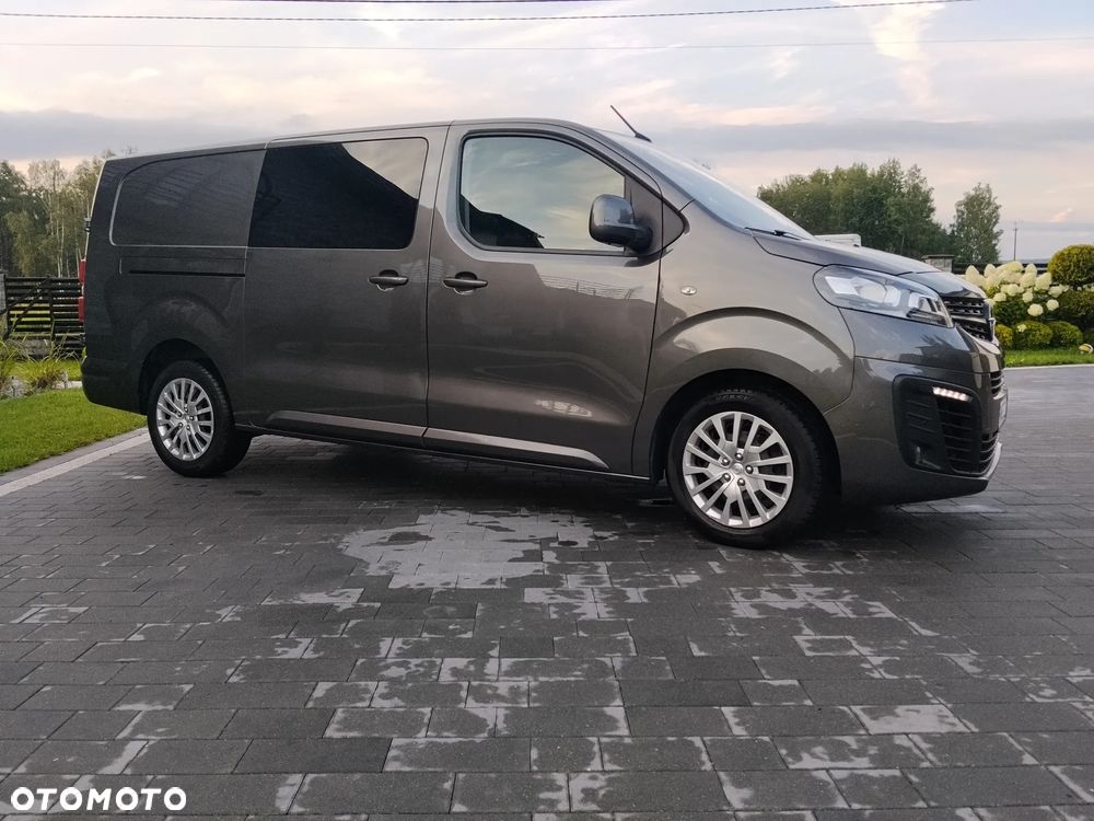 Opel Vivaro - 22