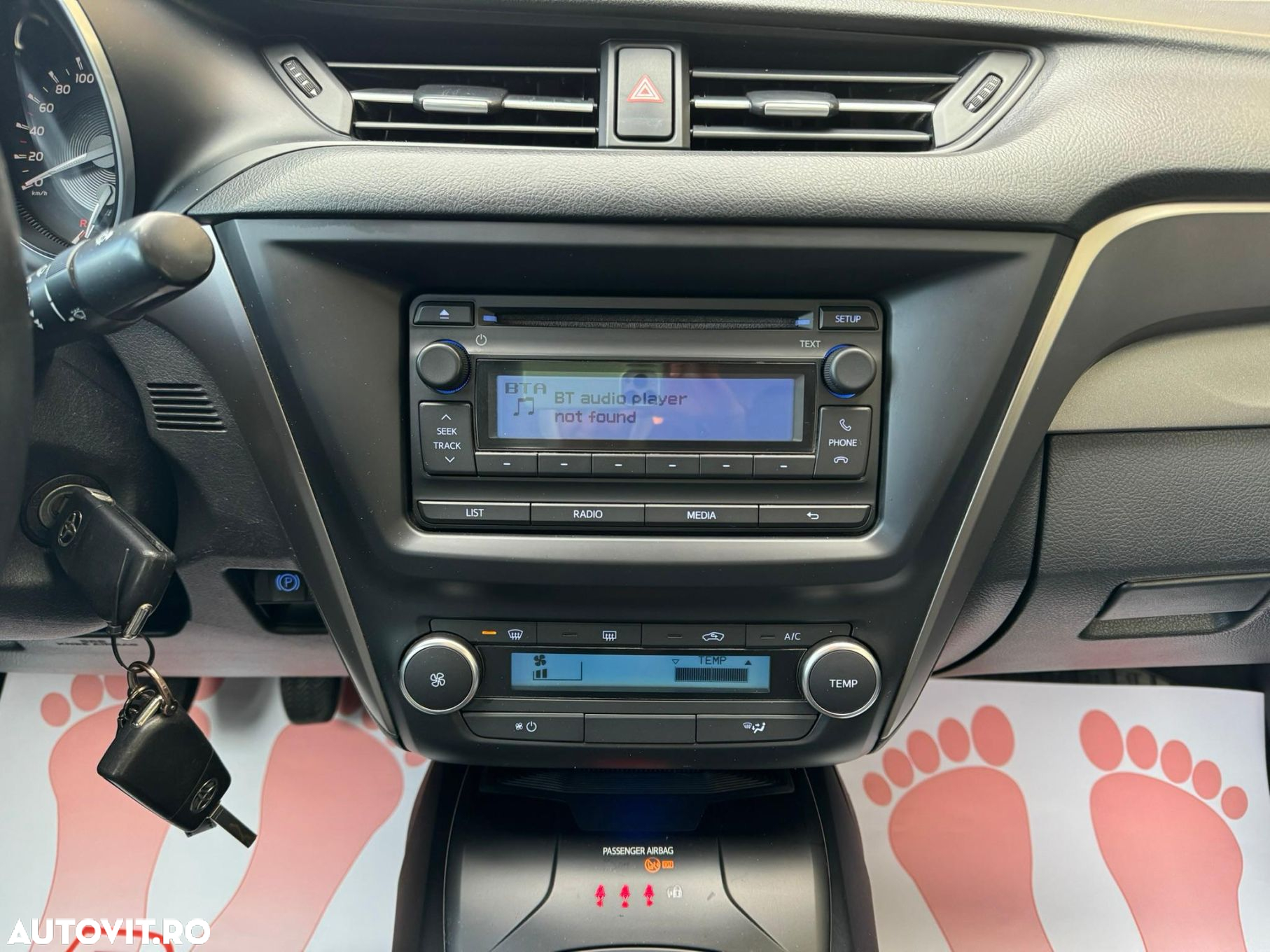 Toyota Avensis - 9
