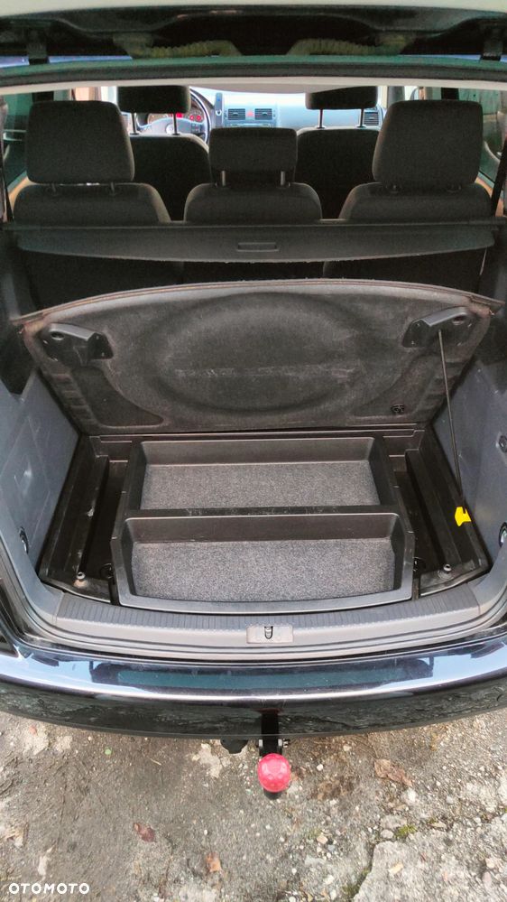 Volkswagen Touran 1.9 TDI - 7