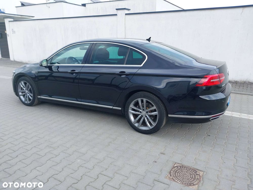 Volkswagen Passat 2.0 TDI Bi-Turbo BMT 4Mot Highline DSG - 3