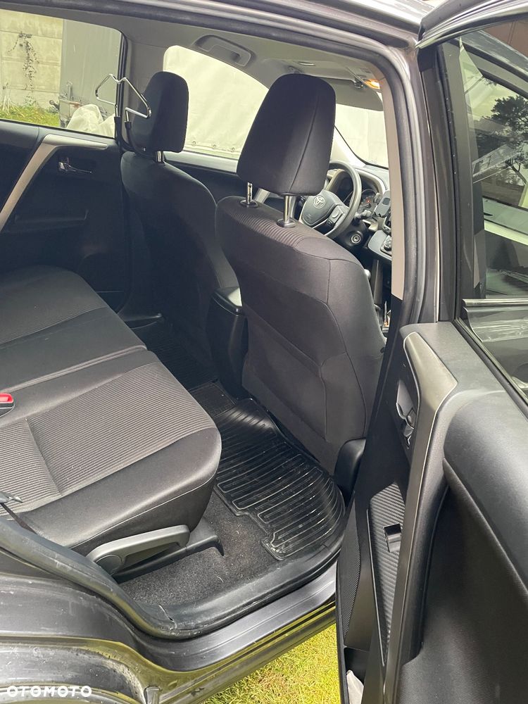 Toyota RAV4 2.0 D-4D Active - 10