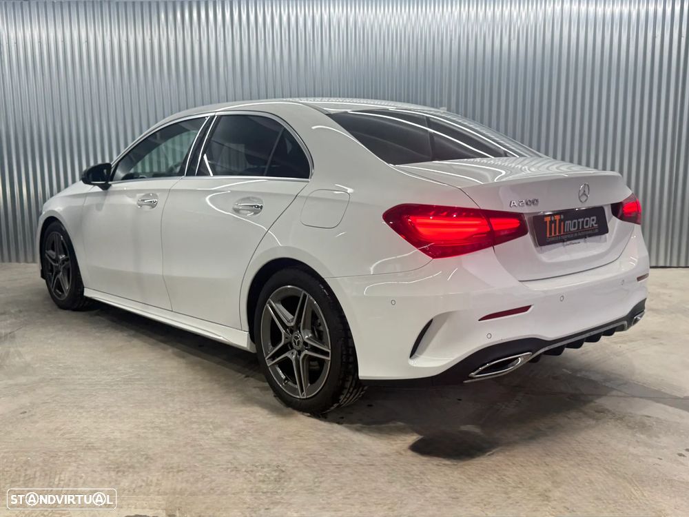 Mercedes-Benz A 200 Limousine 7G-DCT AMG Line - 4