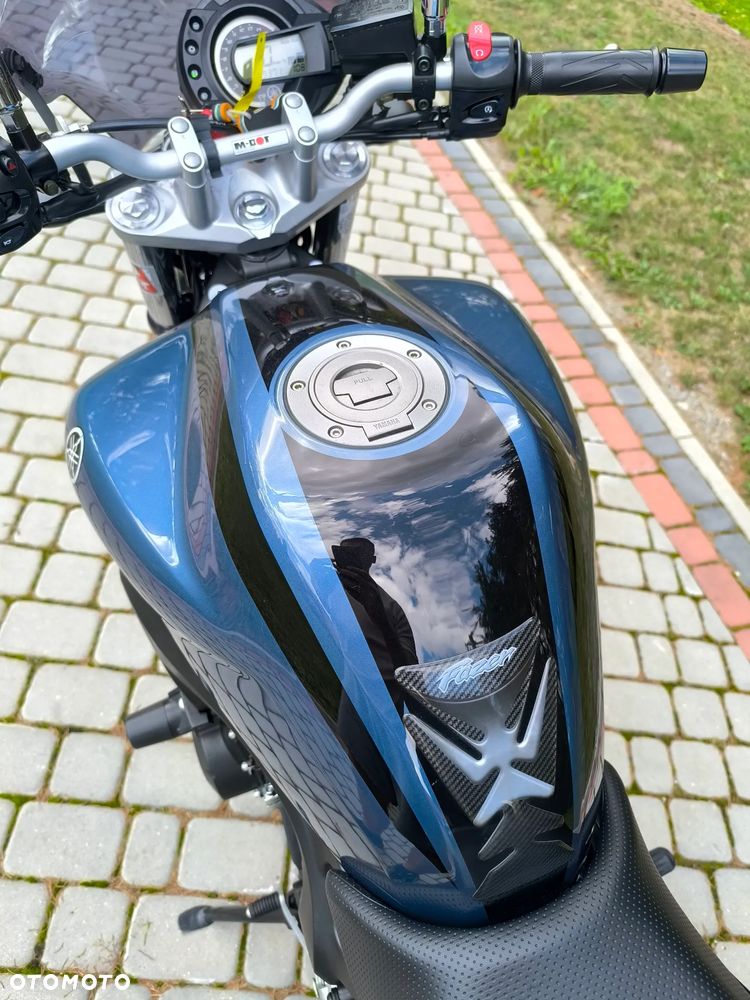 Yamaha FZ6 - 12