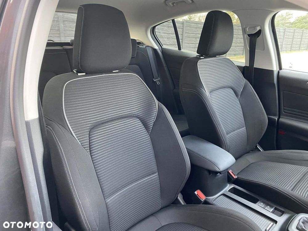 Ford Focus 1.0 EcoBoost mHEV Connected - 13