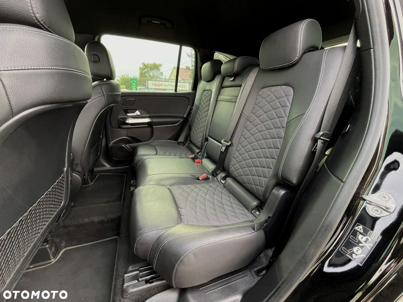 Mercedes-Benz GLB 220 d 8G-DCT Progressive - 13