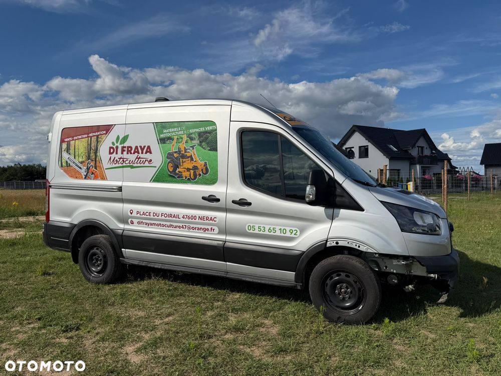 Ford Transit - 33