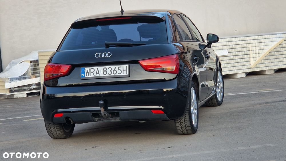 Audi A1 Sportback 1.6 TDI Attraction - 14