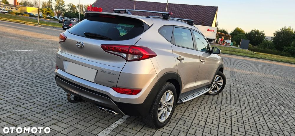 Hyundai Tucson 2.0 CRDi 4WD Automatik Advantage - 4