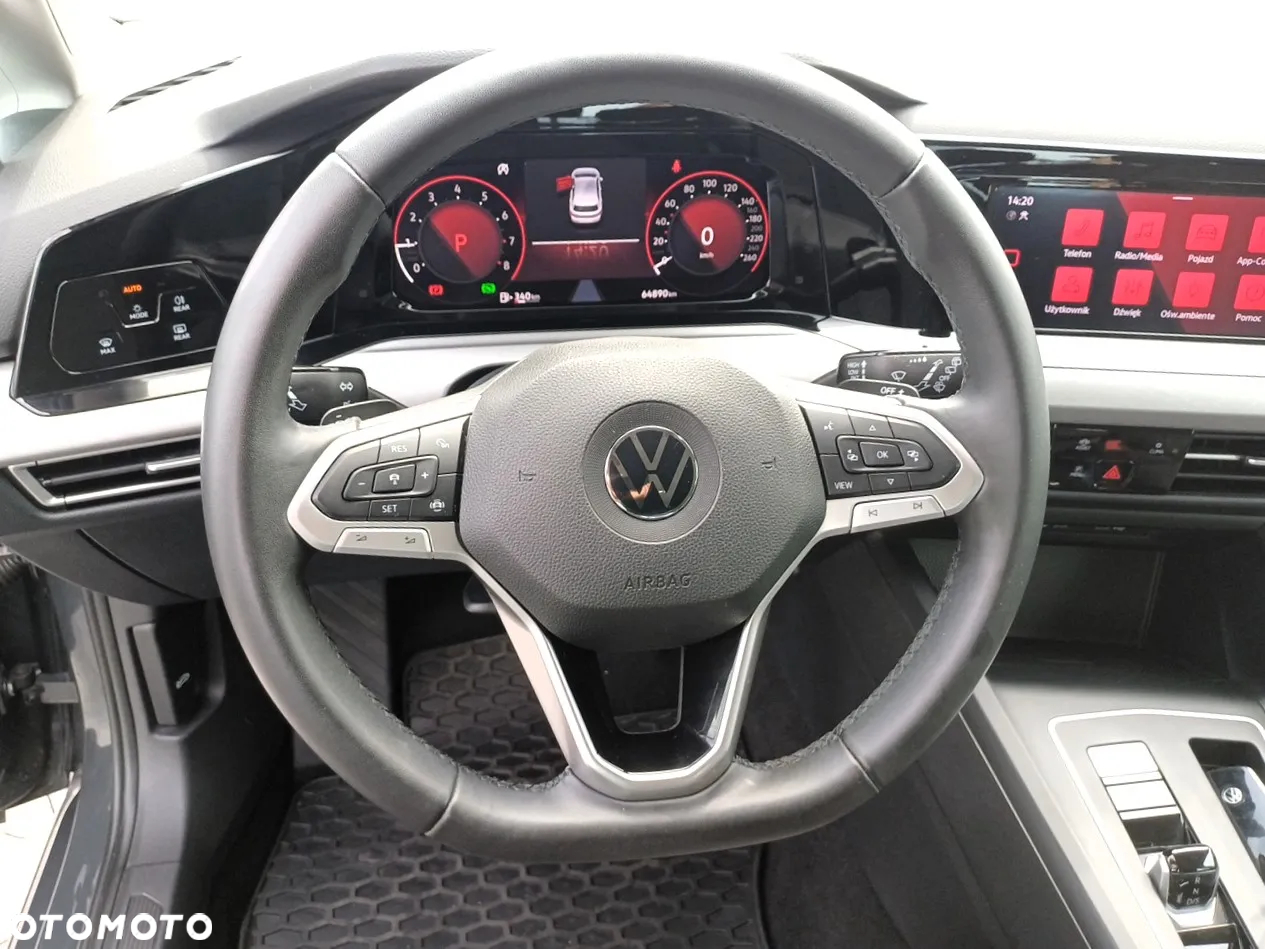 Volkswagen Golf - 12