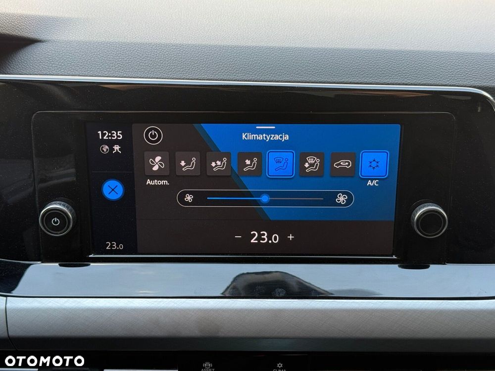 Volkswagen Golf VIII 1.5 TSI EVO Life - 21
