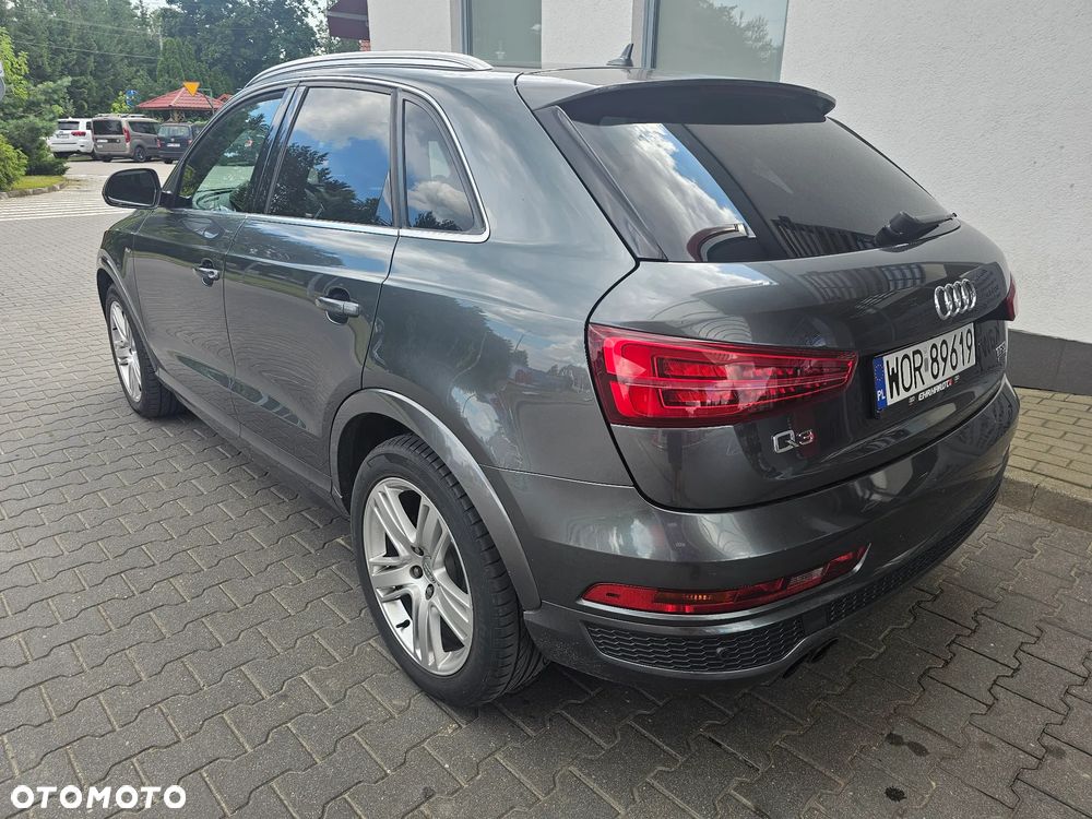Audi Q3 2.0 TFSI Quattro Sport S tronic - 4