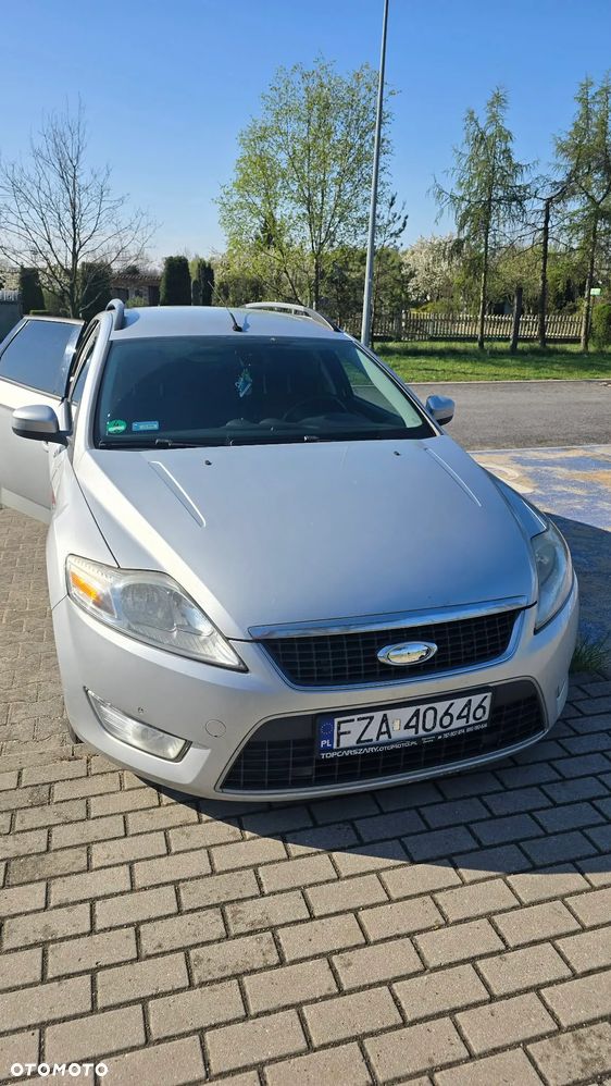 Ford Mondeo 2.0 TDCi Ambiente - 3