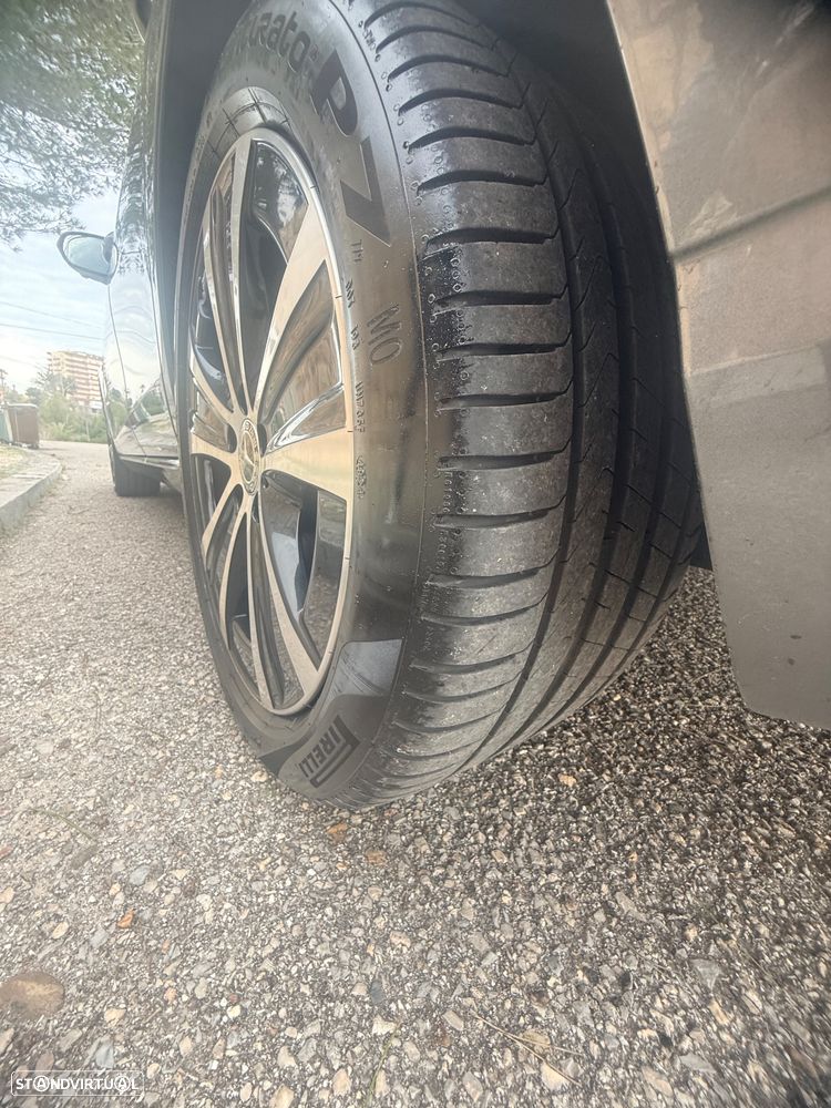 Mercedes-Benz E 300 - 7