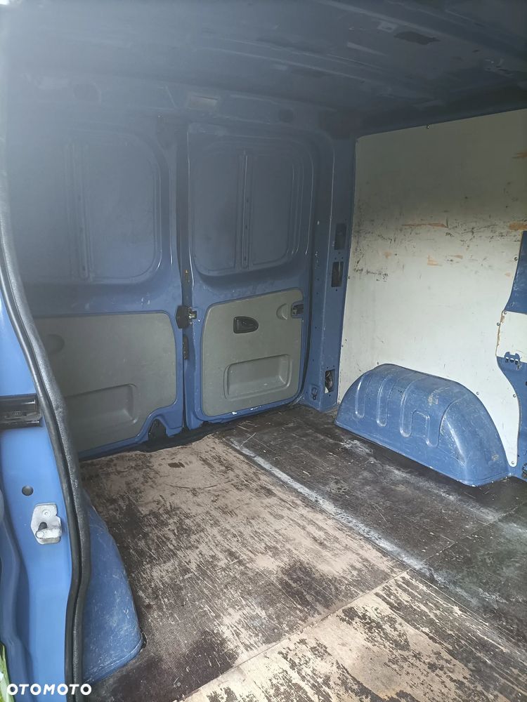 Opel Vivaro - 9