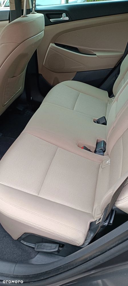 Hyundai Tucson 1.7 CRDI BlueDrive Classic 2WD DCT - 23