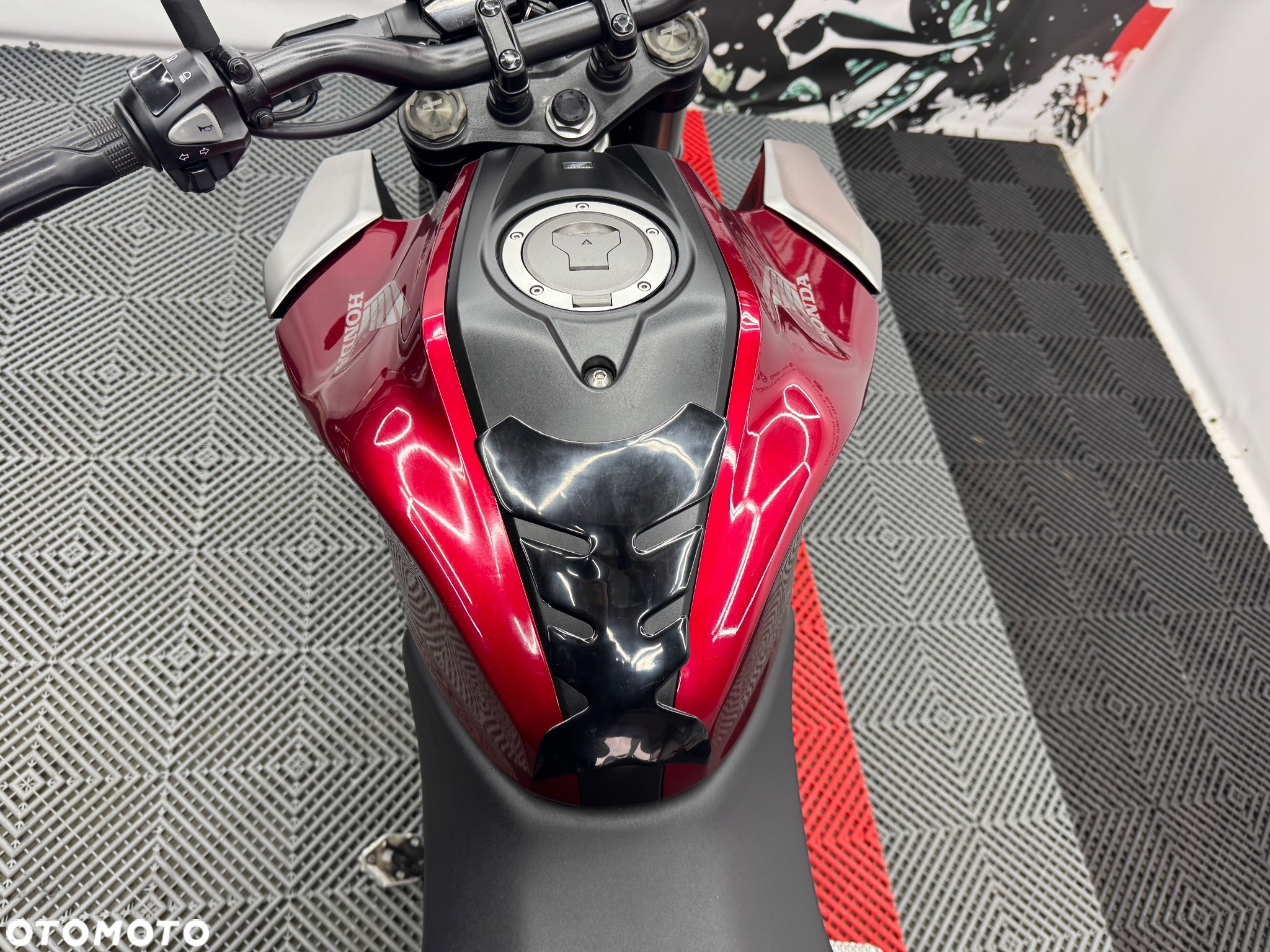 Honda CB - 22