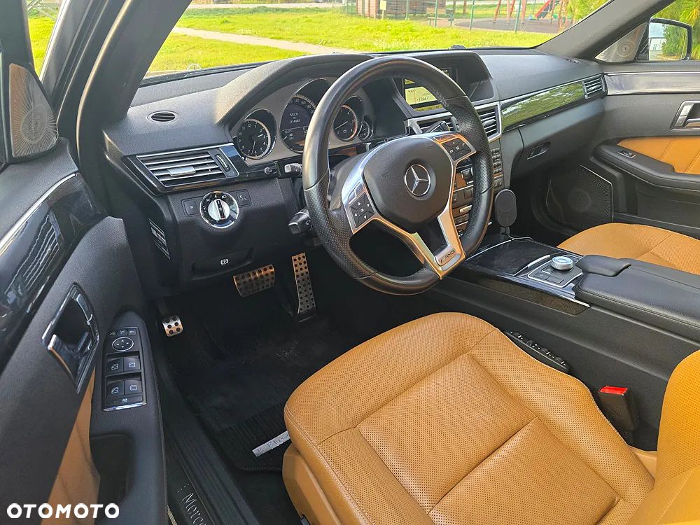 Mercedes-Benz Klasa E 350 CDI DPF BlueEFFICIENCY 7G-TRONIC Avantgarde - 27